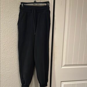 Lulu joggers - barely worn!